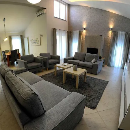 Baskarad House Vikendica *