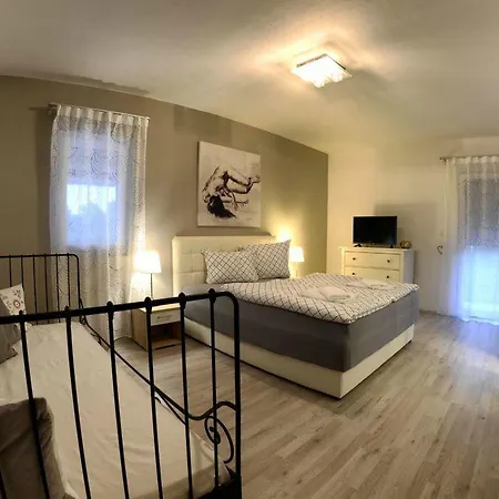 Baskarad House بيت للعطل *